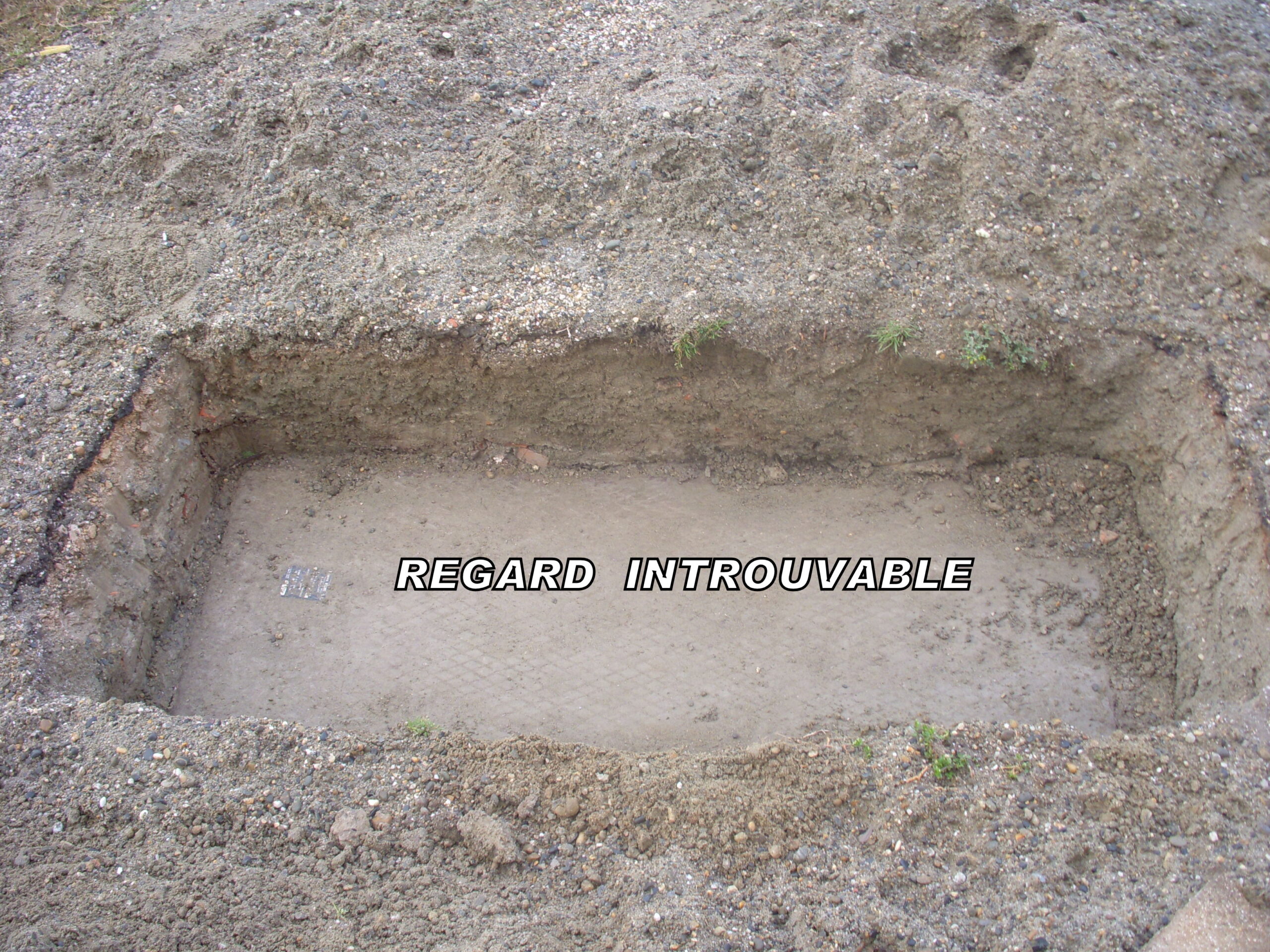 regard-introuvable-2